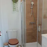Apartment L'escale Songeonnaise 25min Aeroport Beauvais-tille Appt 1